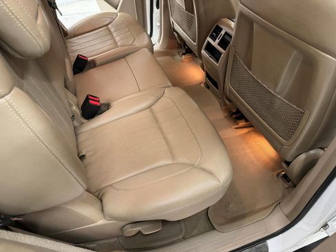 Used 2015 Mercedes-Benz GL 320 GL 350 BlueTEC AWD 4MATIC 4dr image 55