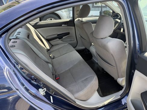 Used 2012 Honda Accord LX image 10