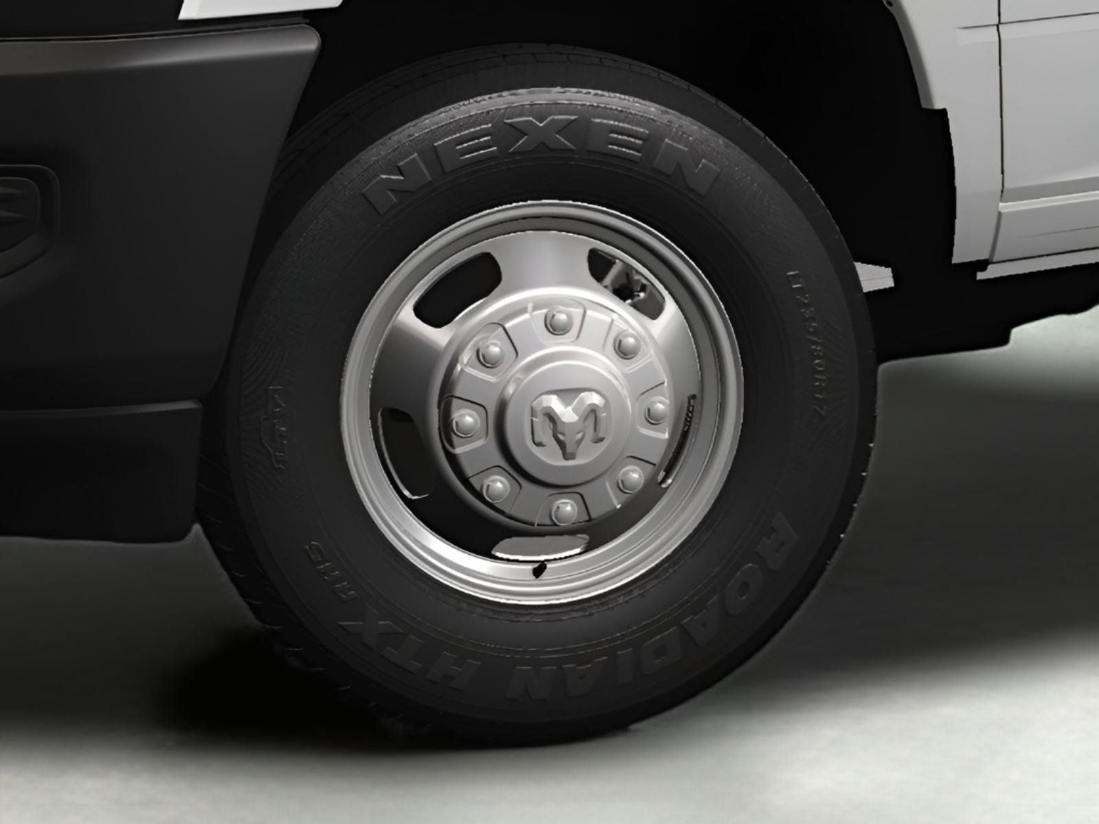 New 2024 RAM 3500 Tradesman AWD/4WD image 11