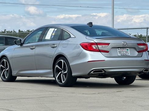 Used 2022 Honda Accord Sport image 5