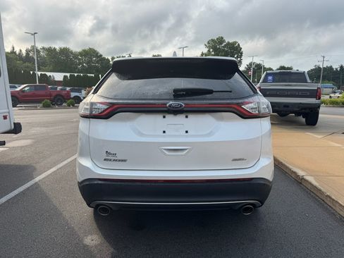 Used 2015 Ford Edge SEL w/ Equipment Group 201A FWD image 6