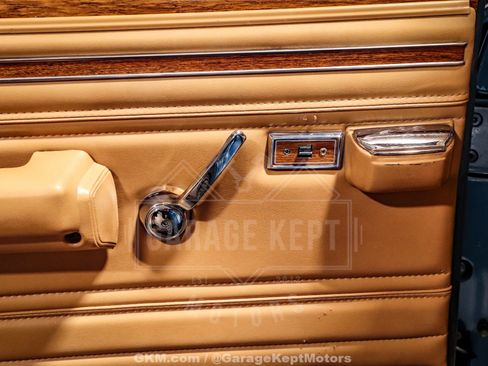Used 1987 Jeep Grand Wagoneer AWD/4WD image 97