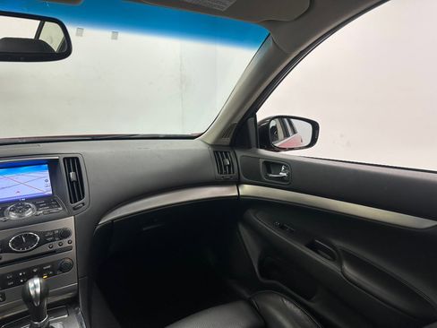 Used 2013 INFINITI G37 4dr x AWD w/ Premium Pkg image 40