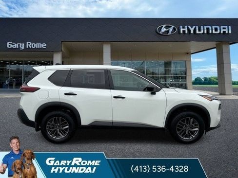 Used 2023 Nissan Rogue S AWD/4WD image 11