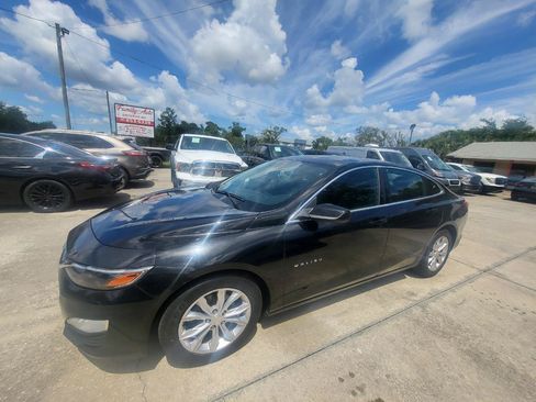 Used 2020 Chevrolet Malibu LT FWD image 34