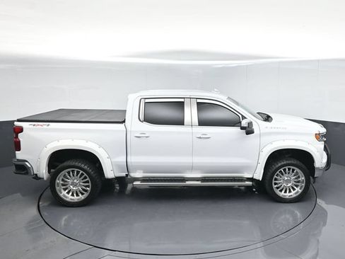 Used 2025 Chevrolet Silverado 1500 LT w/ Protection Package AWD/4WD image 46
