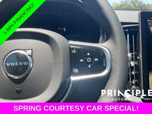 New 2026 Volvo XC90 B6 Plus w/ Protection Package Premier AWD/4WD image 19