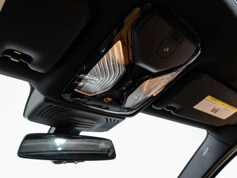 Used 2024 BMW X4 M40i image 33