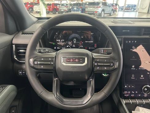 New 2026 GMC Terrain AT4 w/ Convenience Package III image 17