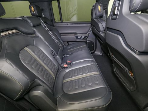 Used 2023 Rivian R1S Launch Edition AWD/4WD image 22