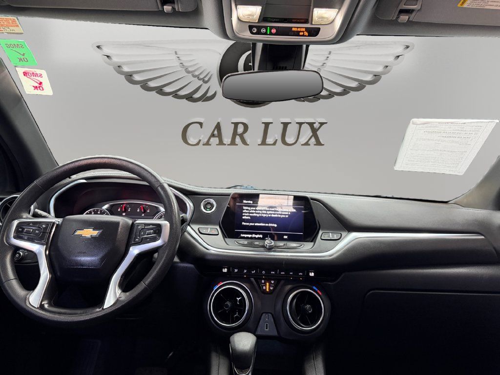 Used 2022 Chevrolet Blazer LT AWD/4WD image 11