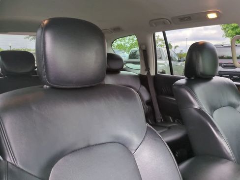 Used 2022 Nissan Armada SL RWD image 7