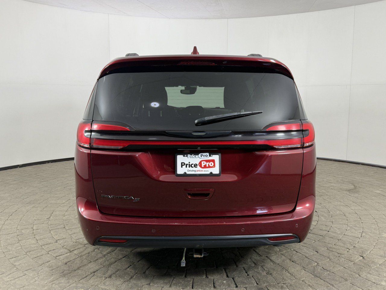 Used 2021 Chrysler Pacifica Touring-L w/ S Appearance Package FWD image 6