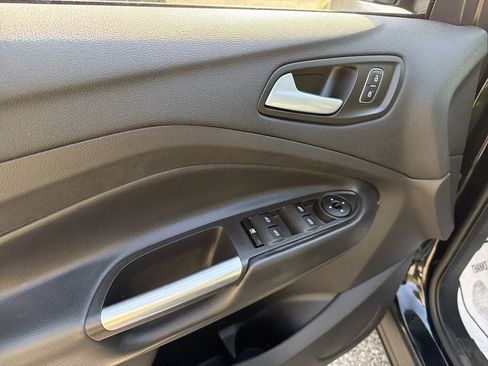 Used 2018 Ford Escape SE AWD/4WD image 15