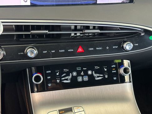 New 2026 Genesis GV70 3.5T Sport Advanced image 21