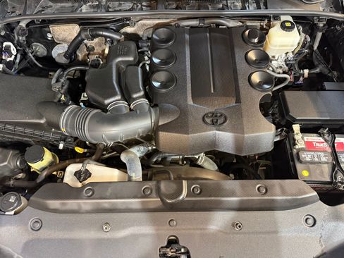 Used 2019 Toyota 4Runner Limited image 50