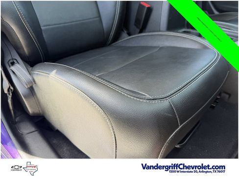 Used 2023 Jeep Wrangler Unlimited Sahara w/ Cold Weather Group AWD/4WD image 26