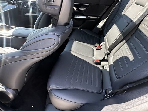 Certified 2026 Mercedes-Benz GLC 300 image 24
