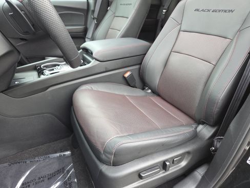 Used 2024 Honda Ridgeline Black Edition image 32