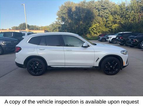 Used 2022 BMW X3 xDrive30i w/ Convenience Package AWD/4WD image 7