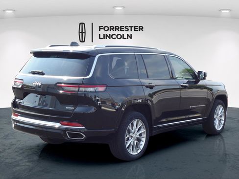 Used 2021 Jeep Grand Cherokee L Summit w/ Luxury Tech Group V image 3