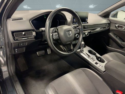 Used 2024 Honda Civic Sport image 4