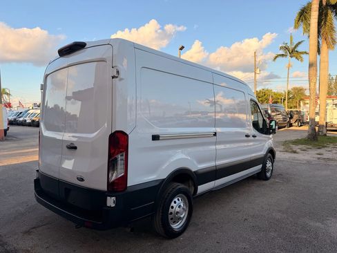 Used 2023 Ford Transit 250 Medium Roof AWD image 7
