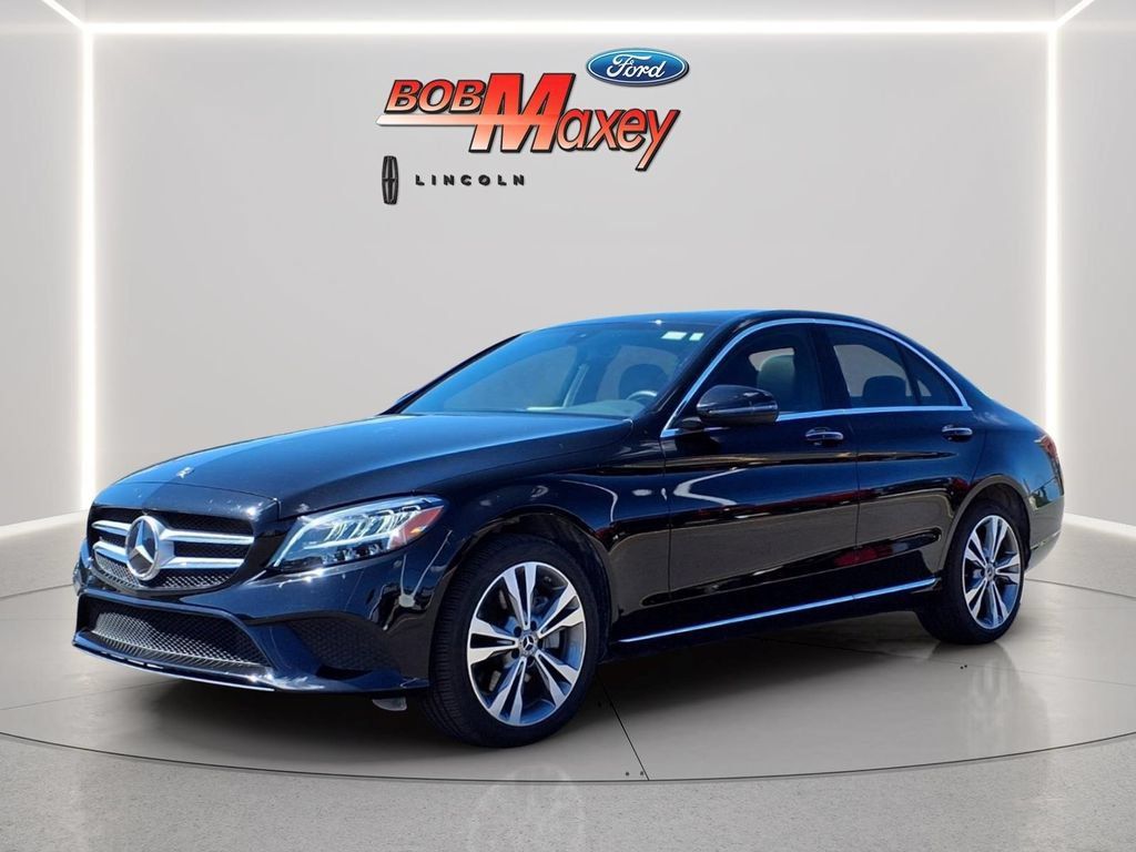 Used 2019 Mercedes-Benz C 300 4MATIC Sedan image 1