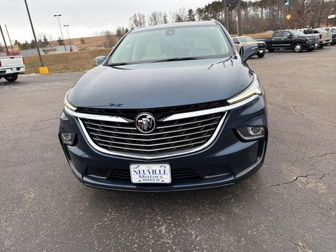Used 2023 Buick Enclave Essence w/ Experience Buick Package image 8
