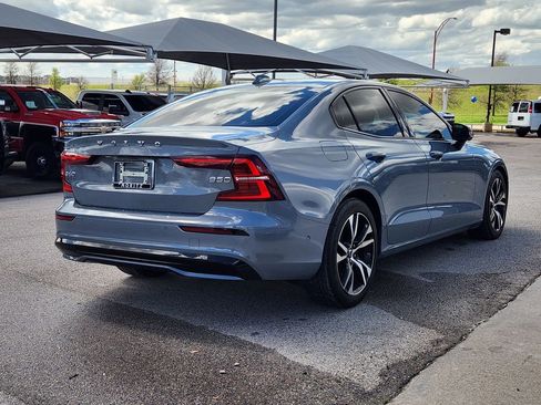 Used 2024 Volvo S60 B5 Plus image 3