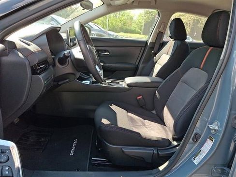 Certified 2024 Nissan Sentra SR FWD image 14