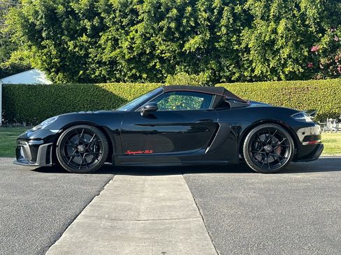 Used 2025 Porsche 718 Boxster Spyder RS image 2