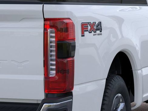 New 2026 Ford F350 Lariat w/ Chrome Package AWD/4WD image 21