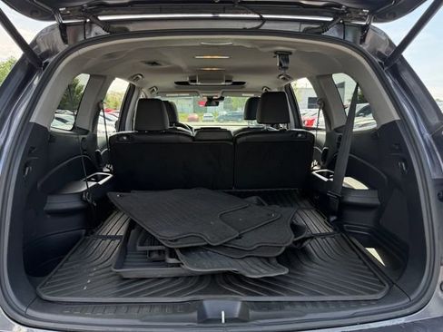 Used 2019 Honda Pilot Touring image 28