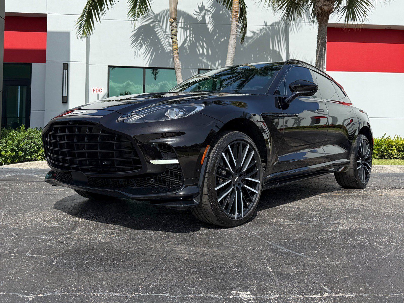 Used 2023 Aston Martin DBX 707 AWD/4WD image 9