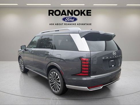 Used 2026 Hyundai Palisade Calligraphy AWD/4WD image 12