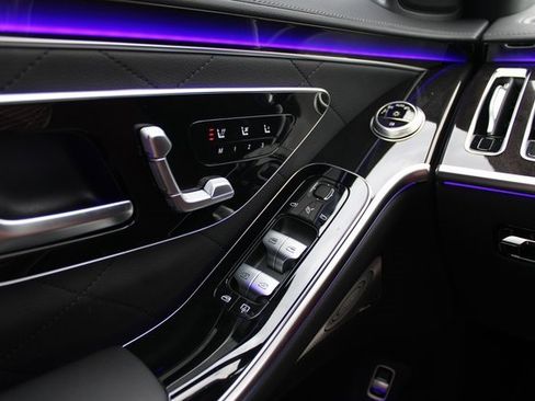 New 2026 Mercedes-Benz S 500 4MATIC image 23