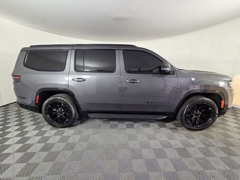 Certified 2024 Jeep Wagoneer Series II w/ Convenience Group I image 5