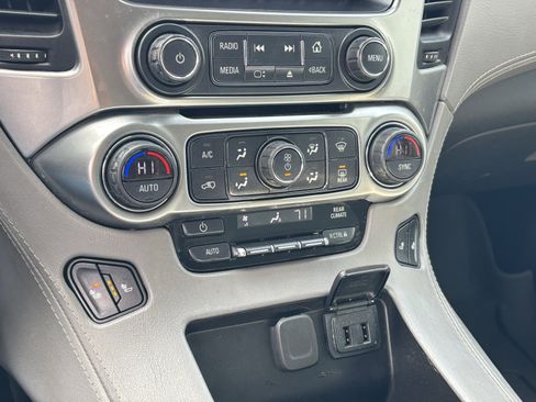 Used 2020 Chevrolet Tahoe LT image 27