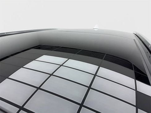 Used 2023 INFINITI QX50 Luxe image 10