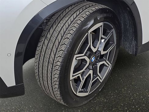 Used 2025 BMW X1 xDrive28i w/ Convenience Package image 36