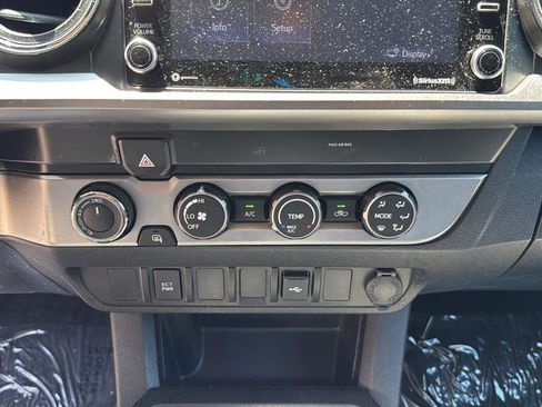 Certified 2022 Toyota Tacoma SR5 w/ SR5 Appearance Package (SM) AWD/4WD image 22
