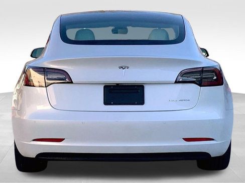 Used 2021 Tesla Model 3 Long Range image 4