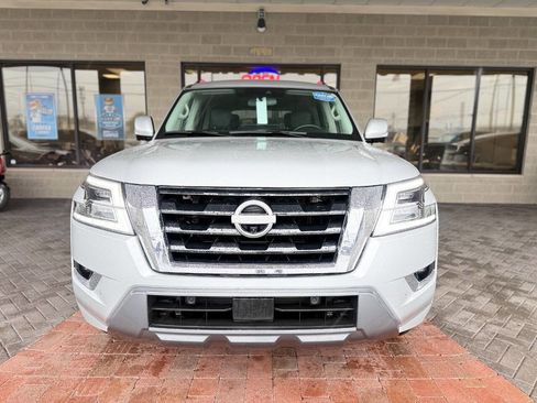 Used 2021 Nissan Armada SL w/ Captain's Chairs Package image 17