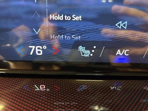 New 2026 Chevrolet Traverse Z71 w/ Driver Confidence Package image 26