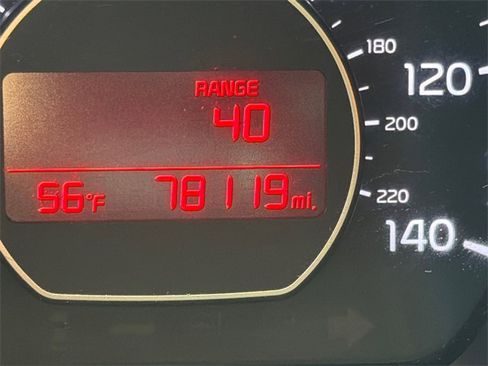 Used 2017 Kia Soul image 27