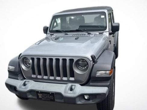 Used 2021 Jeep Wrangler Unlimited Sport AWD/4WD image 3