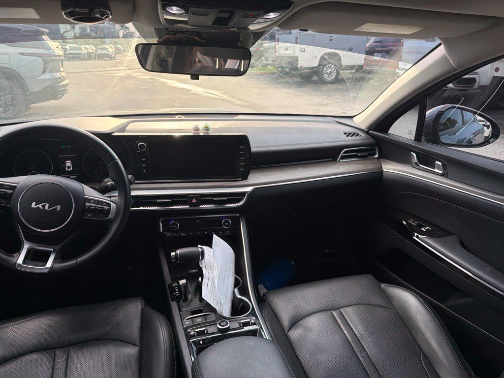 Used 2023 Kia K5 EX FWD image 10