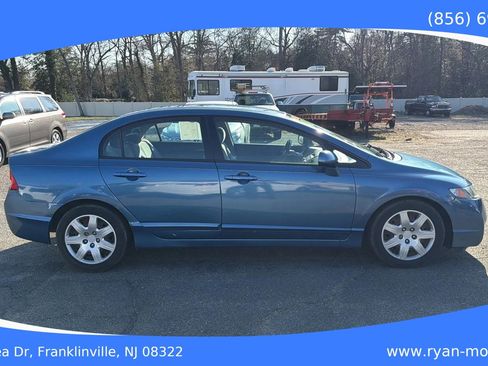 Used 2010 Honda Civic LX image 5
