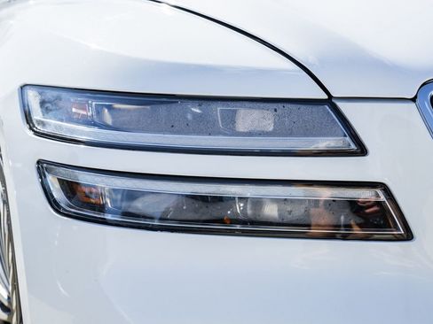 Used 2024 Genesis G80 image 11